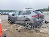 2021 Nissan ROGUE photo