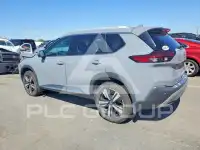 2021 Nissan ROGUE photo