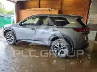 2021 Nissan ROGUE photo