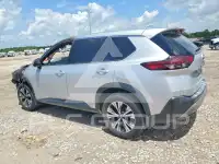2021 Nissan ROGUE фото