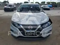 2021 Nissan ROGUE photo