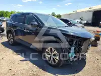2021 Nissan ROGUE photo