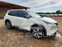 2021 Nissan ROGUE photo