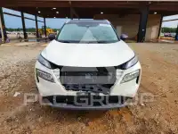 2021 Nissan ROGUE photo
