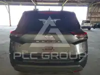2021 Nissan ROGUE photo