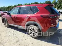 2021 Nissan ROGUE photo