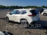 2021 Nissan ROGUE photo