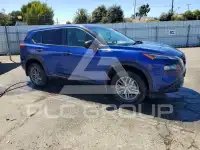 2021 Nissan ROGUE photo