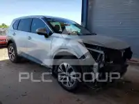 2021 Nissan ROGUE photo