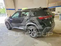 2021 Nissan ROGUE photo