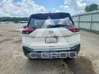 2021 Nissan ROGUE photo
