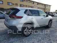 2021 Nissan ROGUE photo