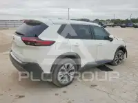 2021 Nissan ROGUE photo