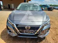 2021 Nissan SENTRA photo