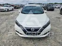2021 Nissan LEAF photo