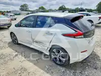 2021 Nissan LEAF photo