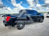 2021 Nissan TITAN фото