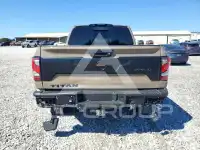 2021 Nissan TITAN фото