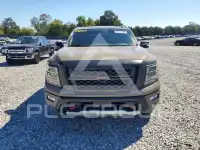 2021 Nissan TITAN фото