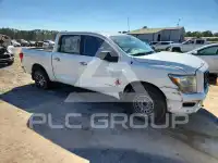 2021 Nissan TITAN фото