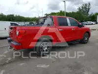 2021 Nissan TITAN photo