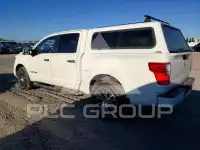 2021 Nissan TITAN фото