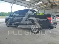 2021 Nissan TITAN фото