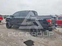 2021 Nissan TITAN фото
