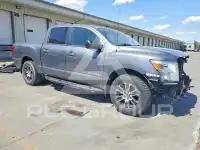 2021 Nissan TITAN фото