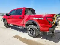 2021 Nissan TITAN фото