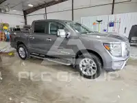 2021 Nissan TITAN фото