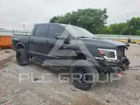 2021 Nissan TITAN фото