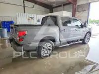 2021 Nissan TITAN фото