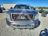 2021 Nissan TITAN фото