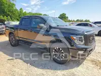 2021 Nissan TITAN фото