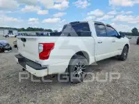 2021 Nissan TITAN фото
