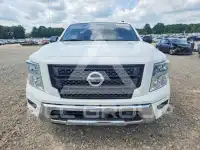 2021 Nissan TITAN фото