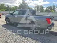 2021 Nissan TITAN фото