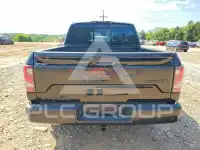 2021 Nissan TITAN фото