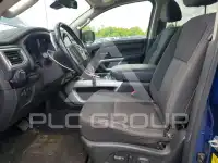 2021 Nissan TITAN фото