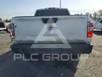 2021 Nissan TITAN фото