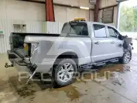2021 Nissan TITAN фото