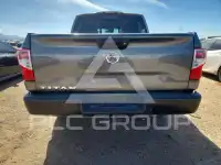 2021 Nissan TITAN фото