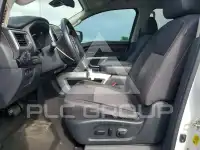 2021 Nissan TITAN фото