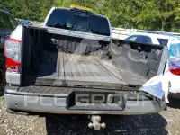 2021 Nissan TITAN фото