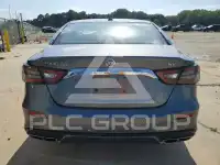2021 Nissan MAXIMA photo