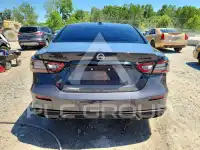 2021 Nissan MAXIMA photo