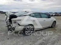 2021 Nissan MAXIMA photo