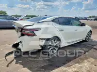 2021 Nissan MAXIMA photo