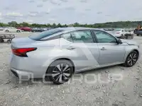 2021 Nissan ALTIMA photo